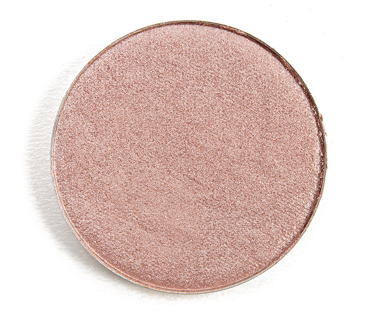 <p class="text-center">NABLA Cosmetics Luna Just Pearl Eyeshadow</p>