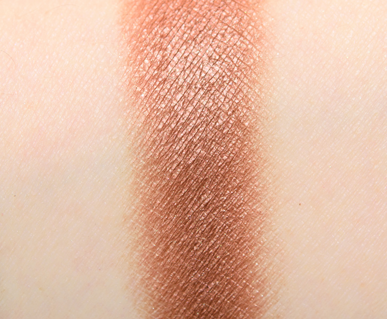 <p class="text-center">NABLA Cosmetics On the Road Satin Eyeshadow</p>