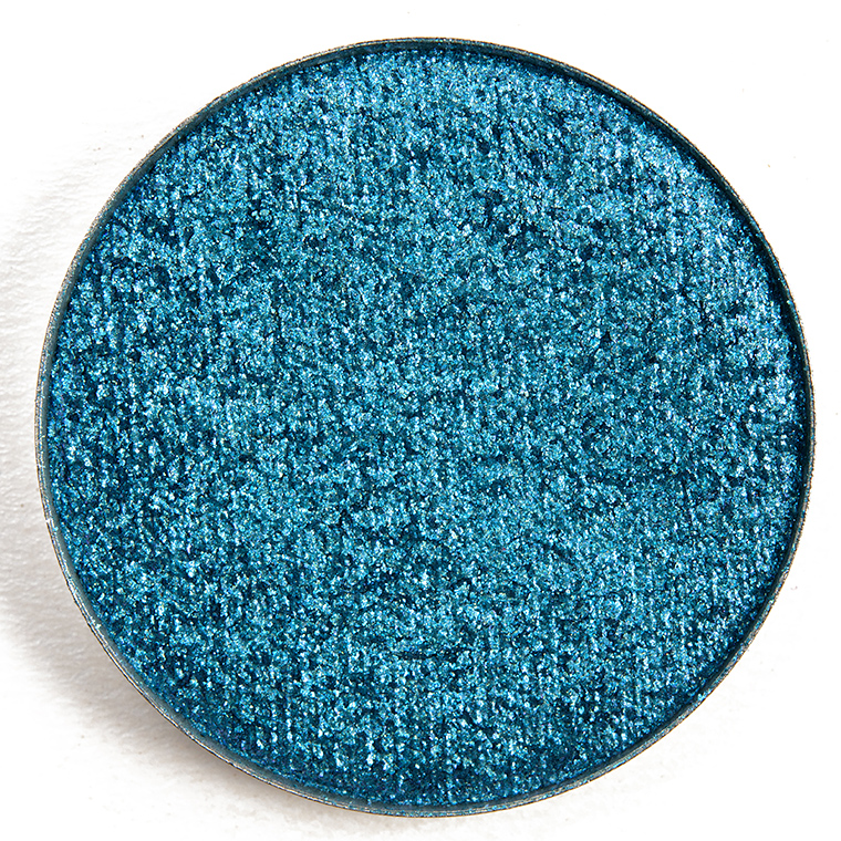 NABLA Cosmetics Virgin Island Top Coat Wet & Dry Eyeshadow