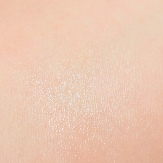 Becca Glow Body Oil Chrissy Teigen Glow Body Oil Review & Swatches