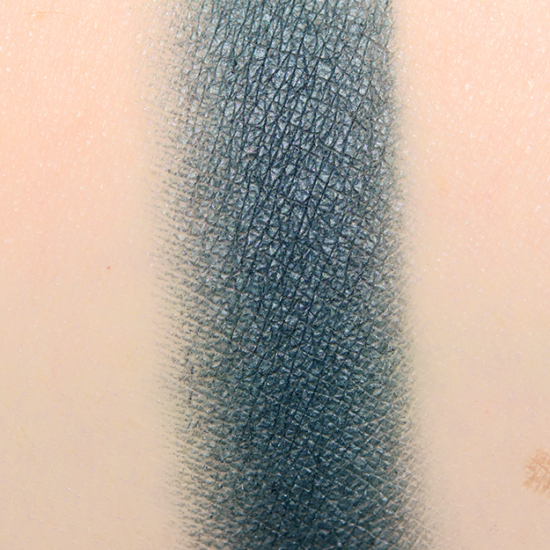 Chanel Quiet Revolution #2 Multi-Effect Eyeshadow