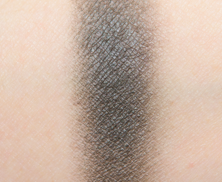 Chanel Quiet Revolution #4 Multi-Effect Eyeshadow