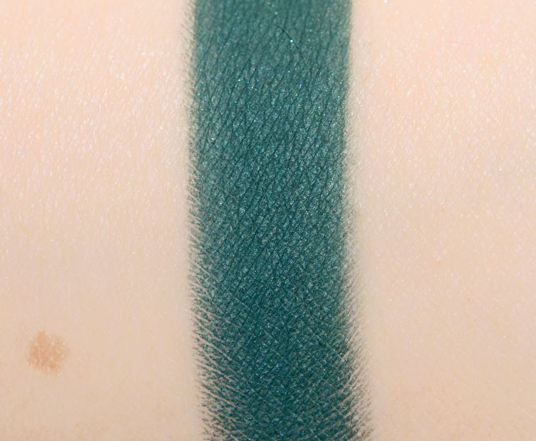 <p class="text-center">Coloured Raine Squad Eyeshadow</p>