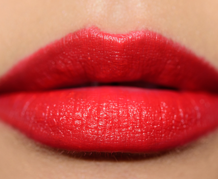 <p class="text-center">Dior Ultra Star (777) Rouge Dior Ultra Rouge Lipstick</p>