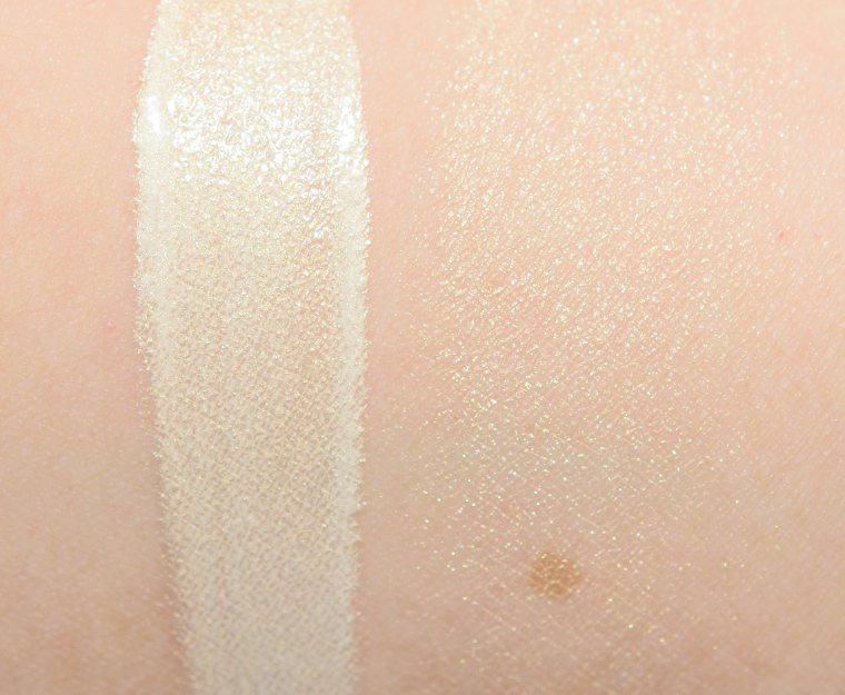 MAC Gold FX Hyper Real Foundation