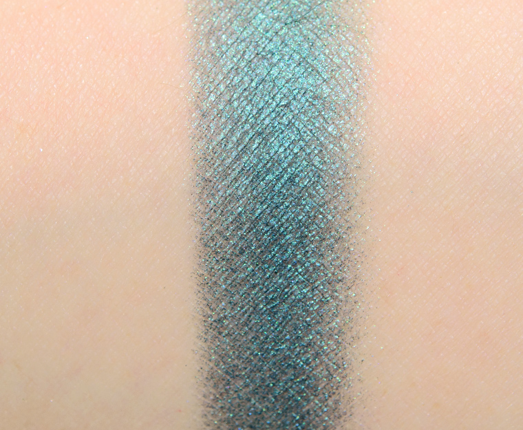 <p class="text-center">Makeup Geek Autumn Breeze Eyeshadow</p>