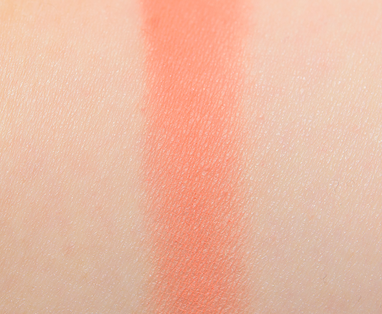 <p class="text-center">Makeup Geek Summer Lovin Eyeshadow</p>