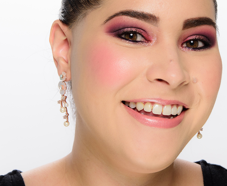 Too Faced Strobeberry (Blush) Tutti Fruti Satin Blush