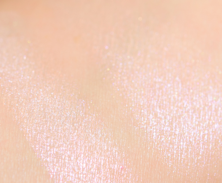 Becca Prismatic Amethyst Shimmering Skin Perfector Pressed