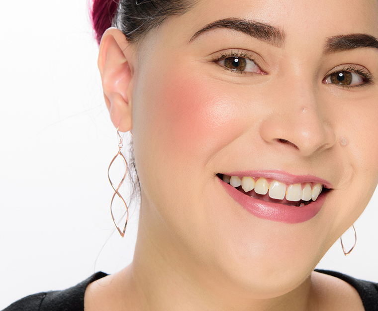 Charlotte Tilbury Pillow Talk Cheek to Chic Blusher