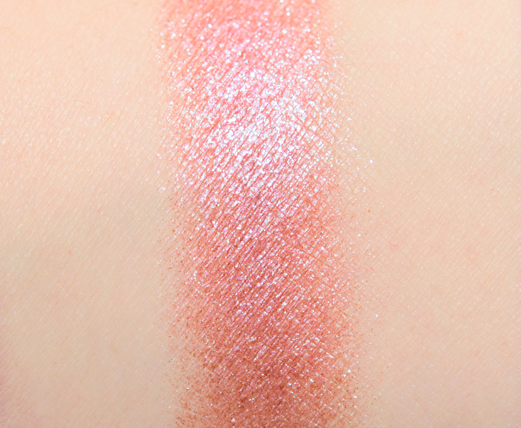 <p class="text-center">Huda Beauty Amethyst #5 Eyeshadow</p>