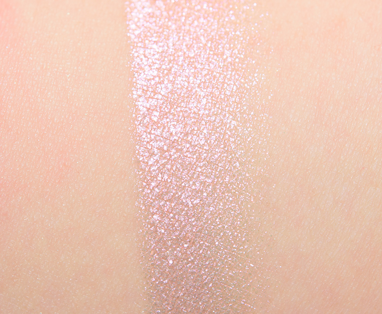 <p class="text-center">Huda Beauty Amethyst #8 Eyeshadow</p>