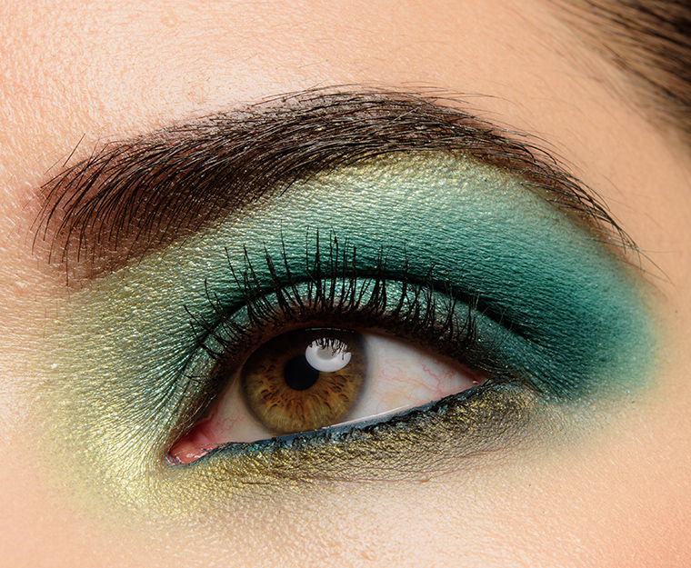 Huda Beauty Emerald Palette | Look Details