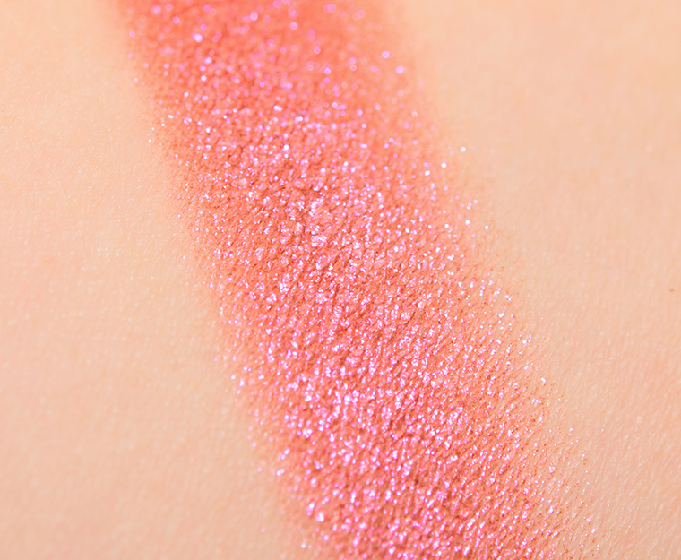Huda Beauty Ruby #5 Eyeshadow