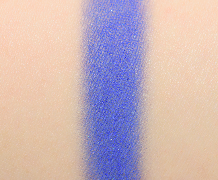 Huda Beauty Sapphire #8 Eyeshadow