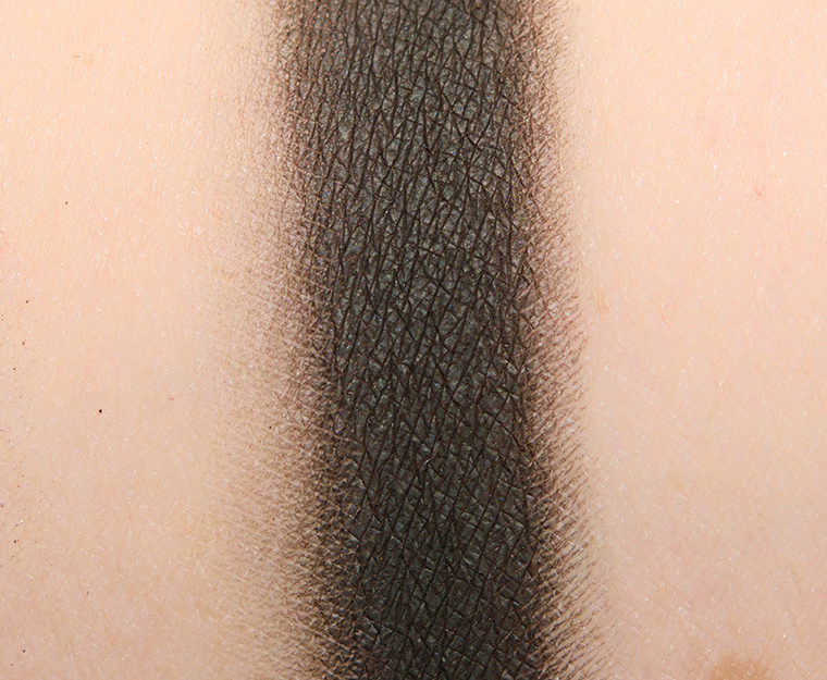 <p class="text-center">NARS Moshpit Eyeshadow</p>