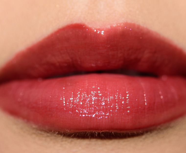 <p class="text-center">NARS Noise Lip Gloss</p>