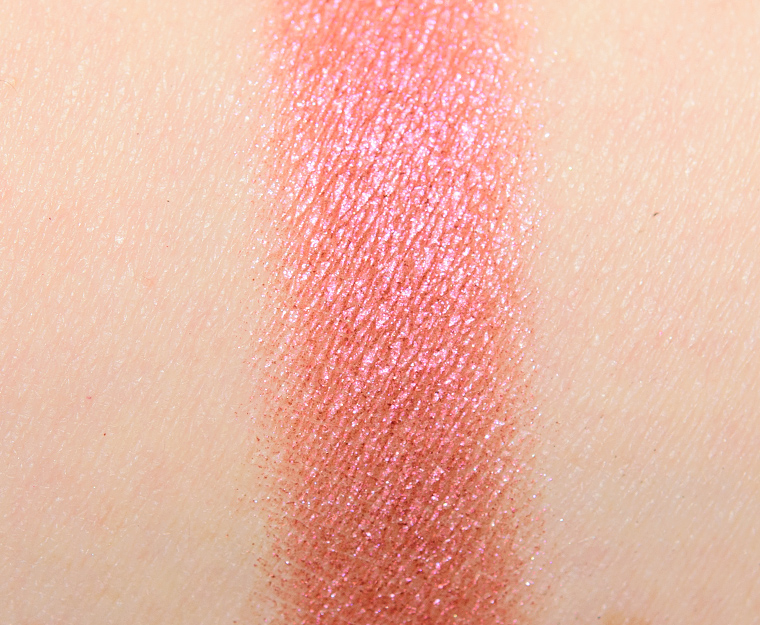 <p class="text-center">Urban Decay Young Love Eyeshadow (Discontinued)</p>