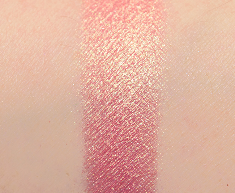 <p class="text-center">ColourPop Come and Get It Pressed Powder Shadow</p>