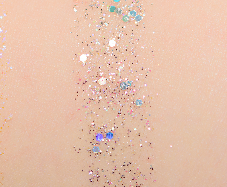 <p class="text-center">ColourPop Star Party Glitterally Obsessed Body Glitter</p>