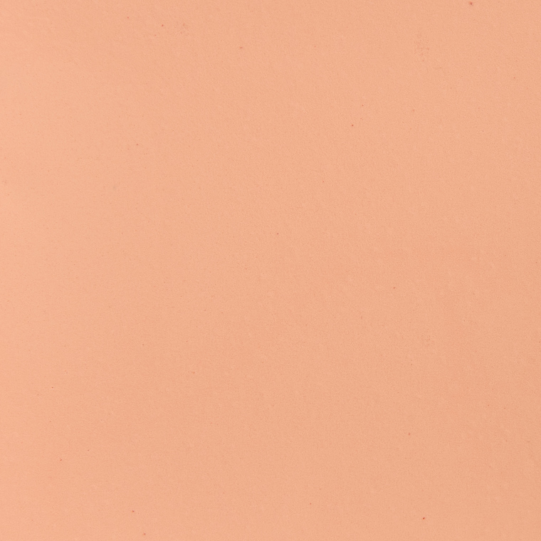 <p class="text-center">Huda Beauty Concealed (New Nudes) Concealer Base</p>