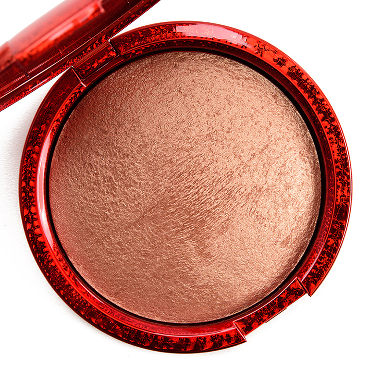 MAC Baby It's Gold Outside Mineralize Skinfinish