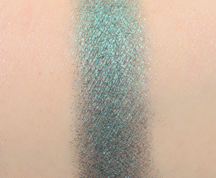 MAC Holiday Secret Eyeshadow