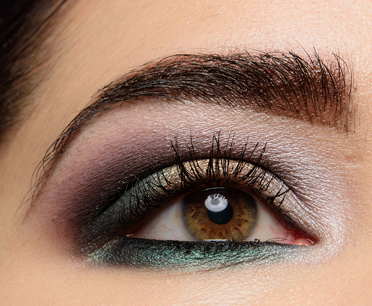 MAC Smoky Sleigh Palette | Look Details
