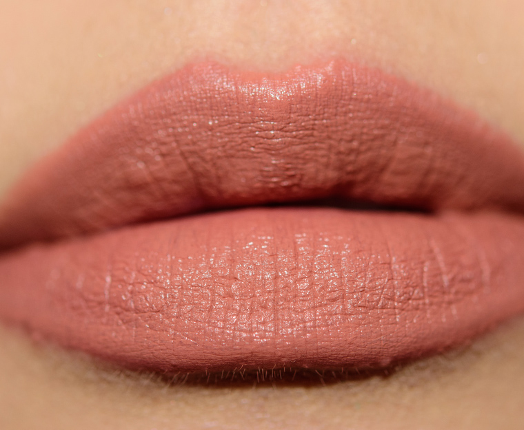 <p class="text-center">Milani I Am Pretty Bold Color Statement Matte Lipstick</p>
