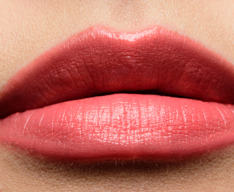 Revlon Coral Berry Super Lustrous Lipstick