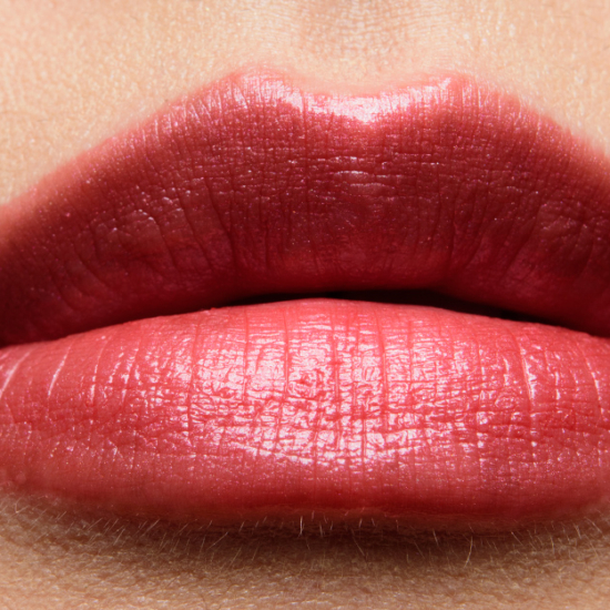 Revlon Goldpearl Plum Super Lustrous Lipstick Review & Swatches
