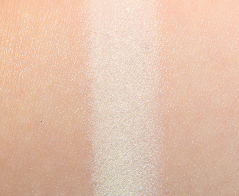 <p class="text-center">Sydney Grace Queen of the North Matte Shadow</p>
