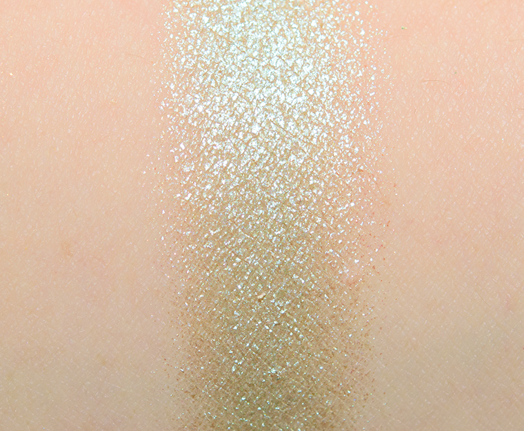 <p class="text-center">Viseart Coy #2 Eyeshadow</p>