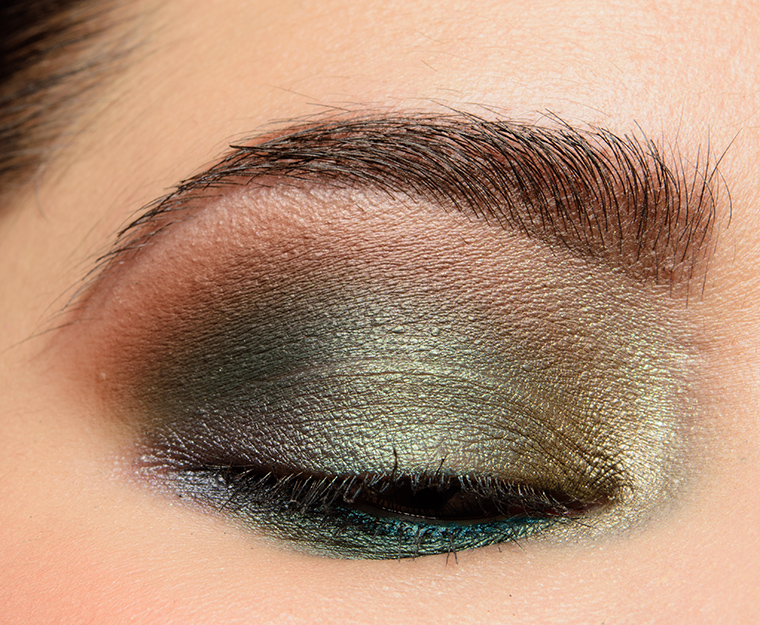 Dusty Peacock | Look Details