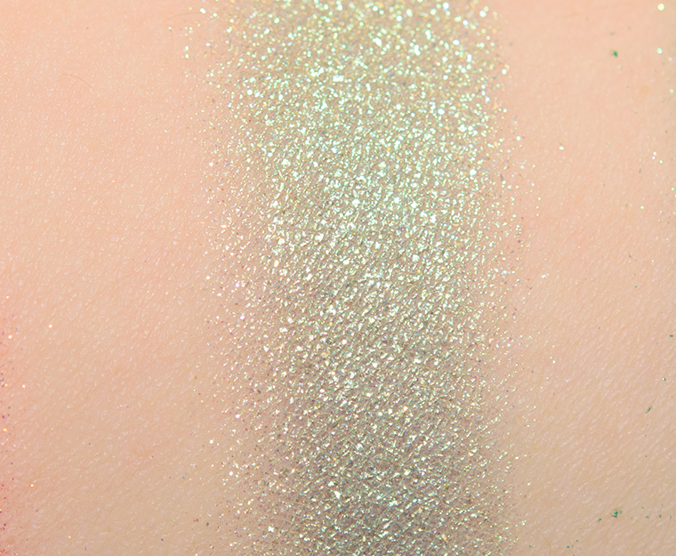 <p class="text-center">ColourPop The Fish Zodiac Loose Pigment</p>