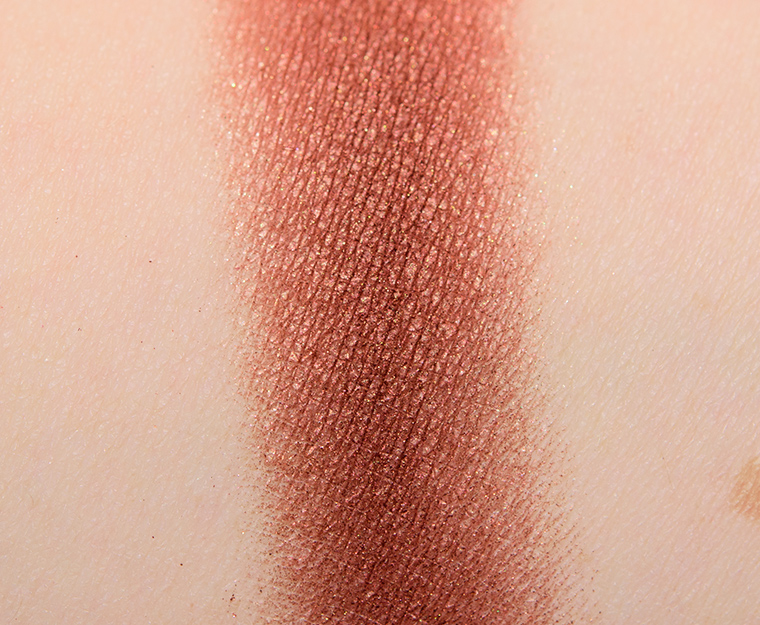 <p class="text-center">Makeup Geek Cocktail (Peach Bellini) Eyeshadow</p>