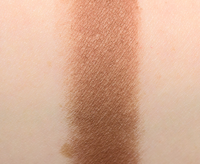 <p class="text-center">Makeup Geek Wine Barrel Eyeshadow</p>