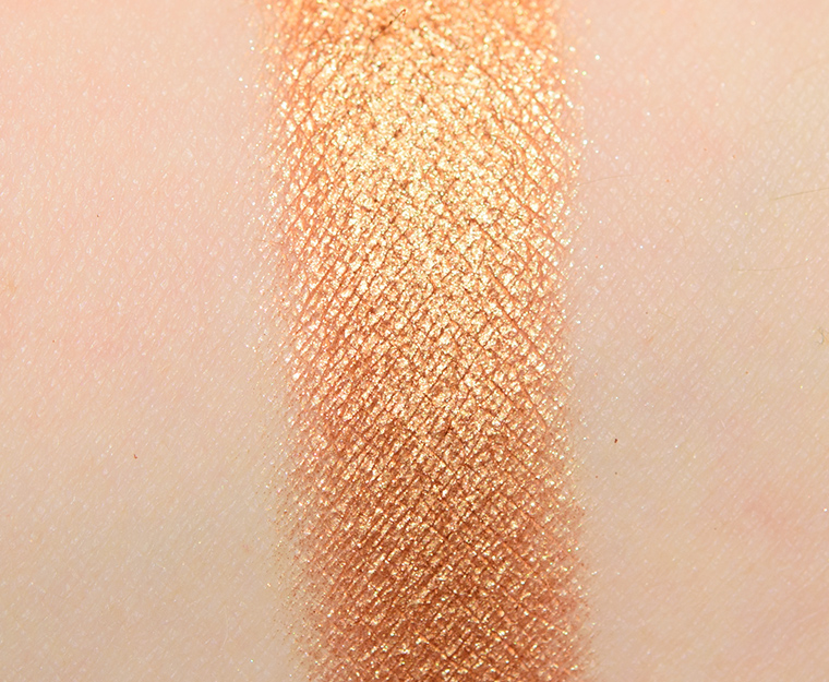 <p class="text-center">PIXI Beauty Chestnut Glimmer Mineral Eyeshadow</p>