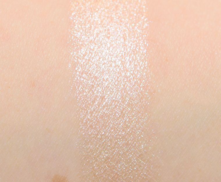 <p class="text-center">PIXI Beauty Pink Lustre Mineral Eyeshadow</p>