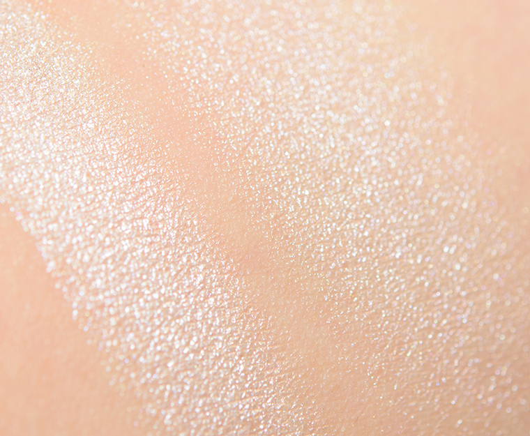Catrice Icy Glaze 3D Glow Highlighter