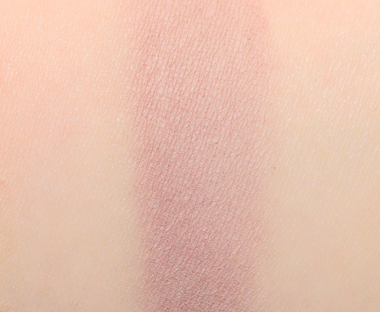 <p class="text-center">Ciate Toon Kisses Eyeshadow</p>