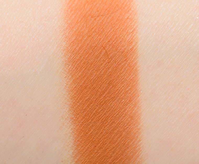 <p class="text-center">Coloured Raine Clay Eyeshadow</p>