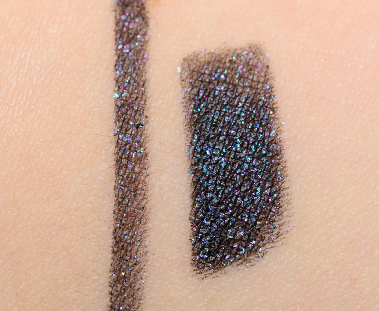 <p class="text-center">Urban Decay Dragon Smoke 24/7 Glide-On Eye Pencil (Eyeliner)</p>