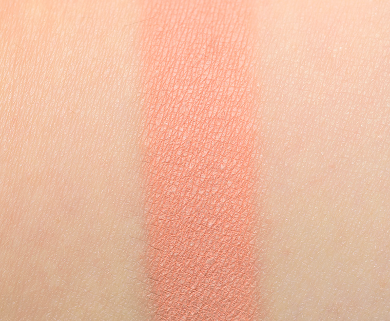 <p class="text-center">Urban Decay House Lannister Eyeshadow (Discontinued)</p>
