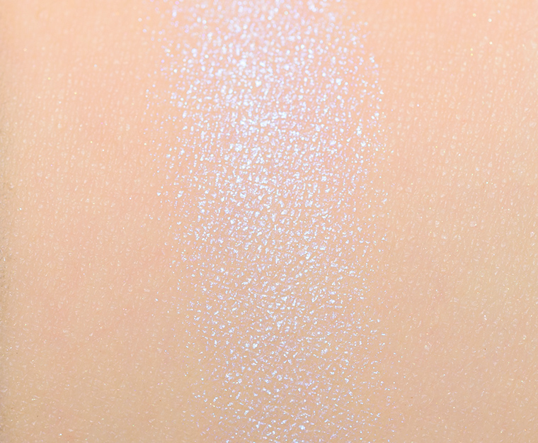 <p class="text-center">Urban Decay White Walker Eyeshadow (Discontinued)</p>