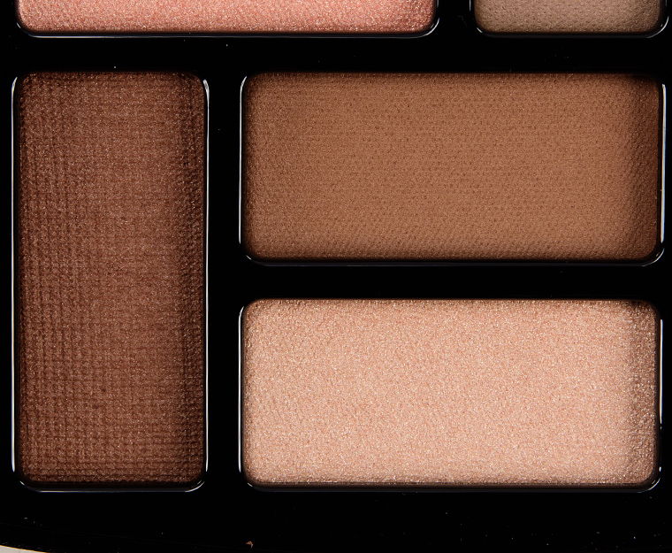 Chanel Les Indispensables Les 9 Ombres Multi-Effects Eyeshadow Palette