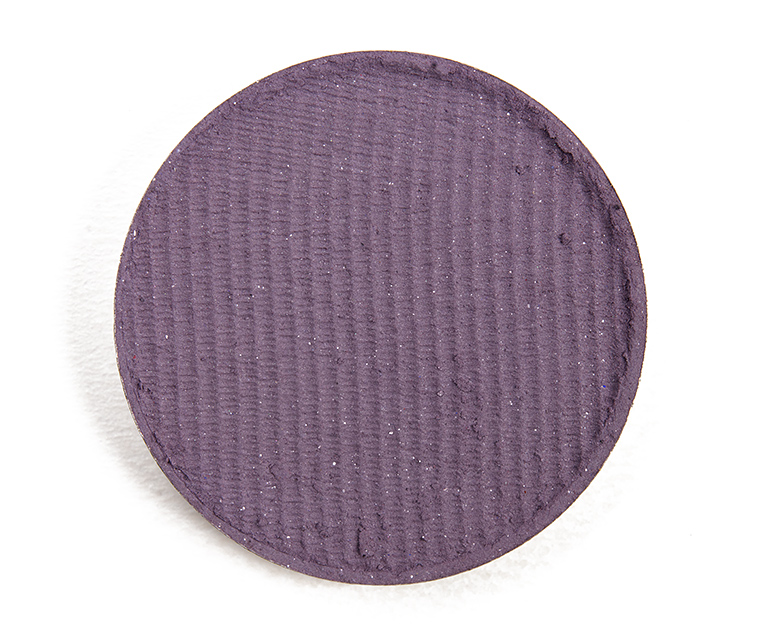 <p class="text-center">Devinah Cosmetics Esme Pressed Matte Shadow</p>