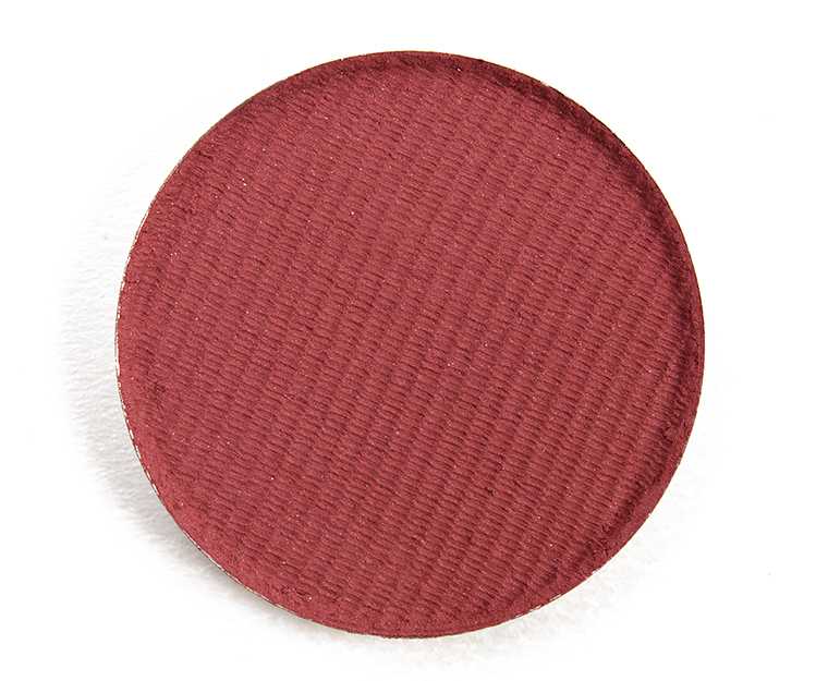<p class="text-center">Devinah Cosmetics Laramie Pressed Matte Shadow</p>