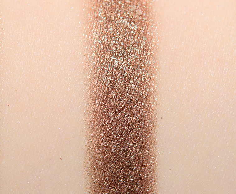 <p class="text-center">Devinah Cosmetics Lover Pressed Pigment</p>