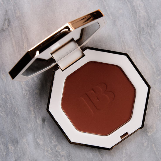 Fenty Beauty Mocha Mami Sun Stalk'r Instant Warmth Bronzer